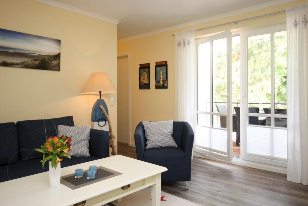Haus Pamir - Ferienwohnungen Nienhagen Extérieur photo
