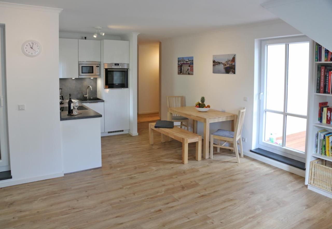 Haus Pamir - Ferienwohnungen Nienhagen Extérieur photo